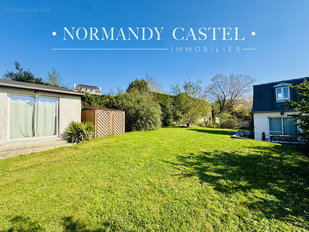 Maison à TROUVILLE-SUR-MER