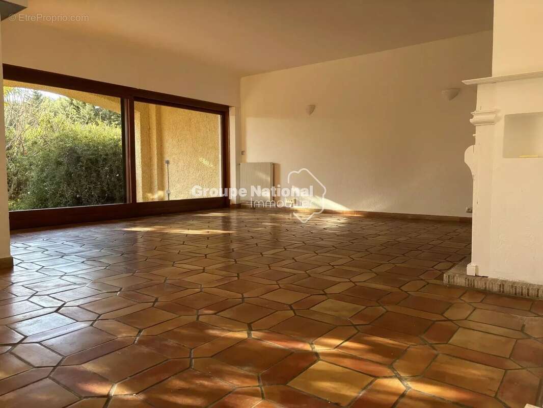 Appartement à SANARY-SUR-MER