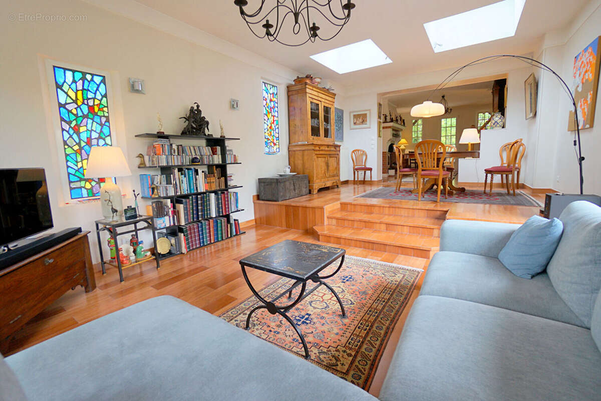 Maison à AUBERGENVILLE