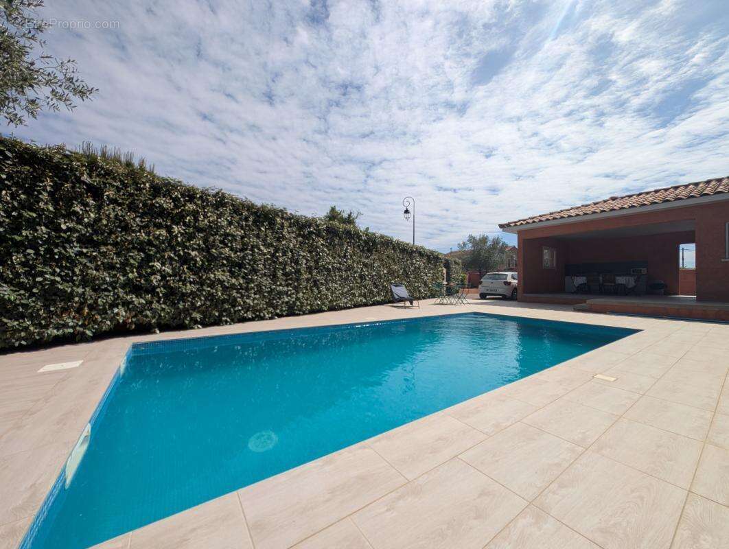 Maison à USCLAS-D'HERAULT