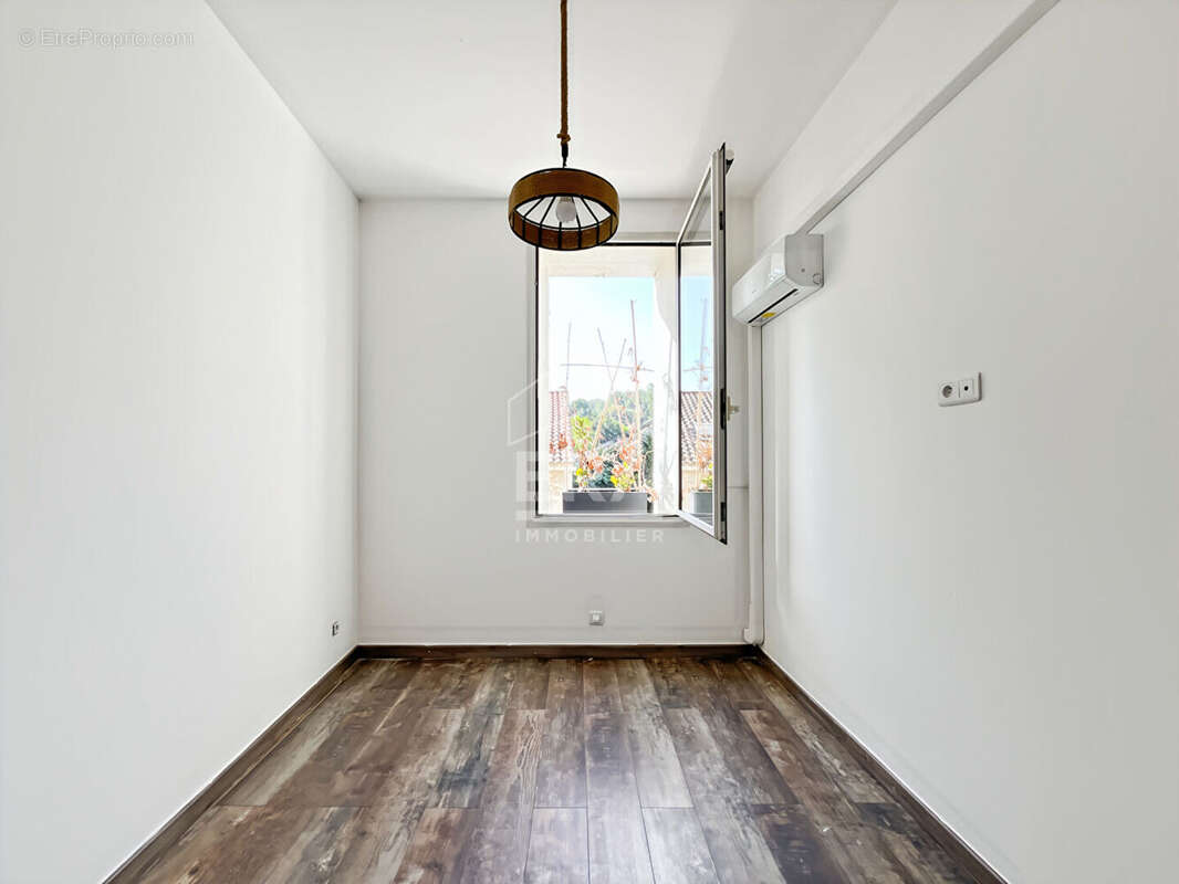 Appartement à MARSEILLE-13E