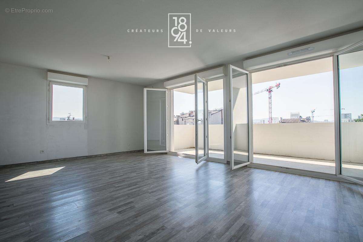 Appartement recent t3 64 m 2 terrasse sud place de parking - photo 3