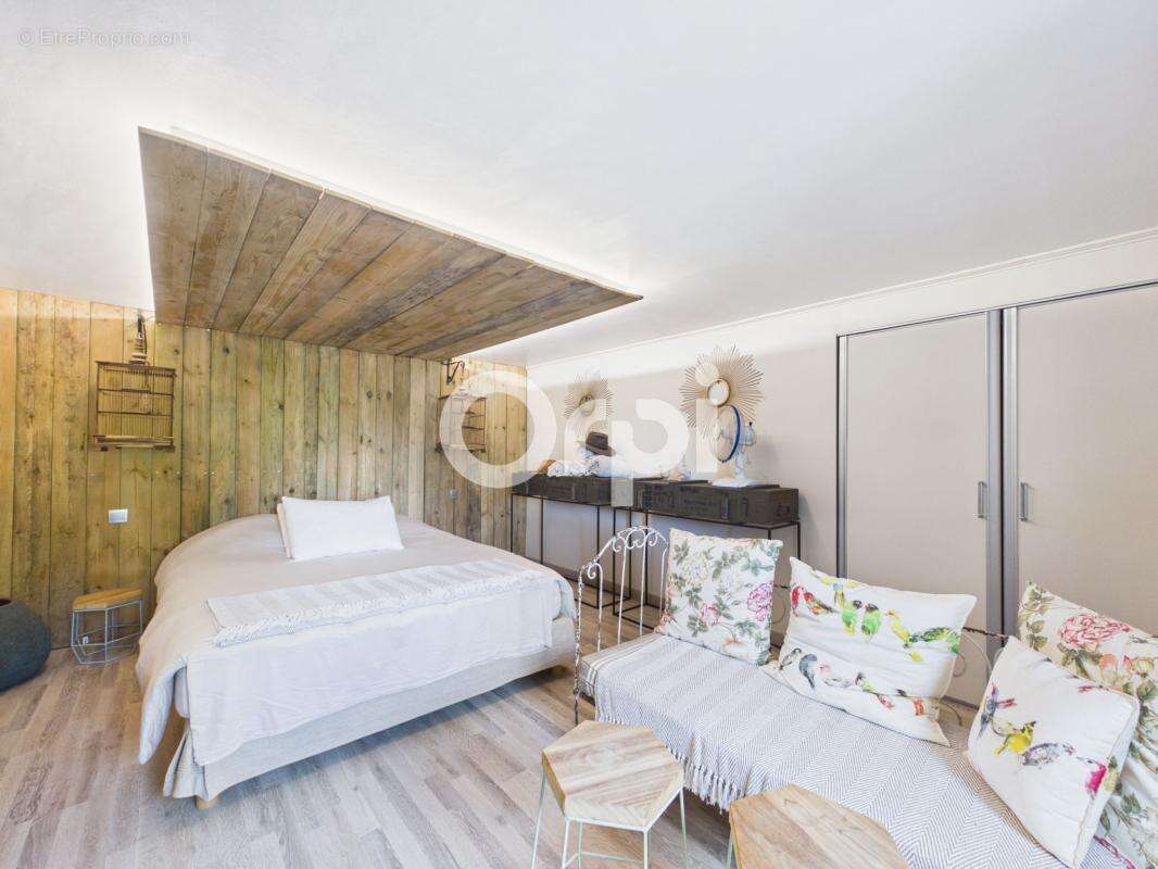 Piscine - pool house - buanderie - photo 11