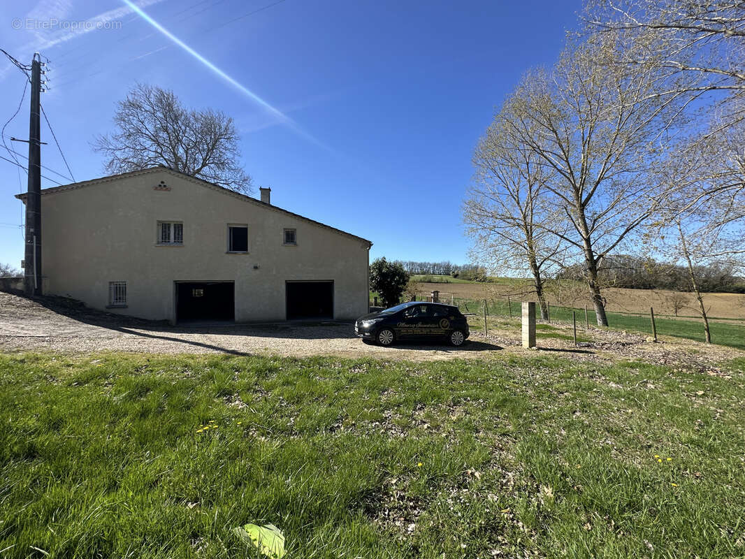 Maison à ESCASSEFORT