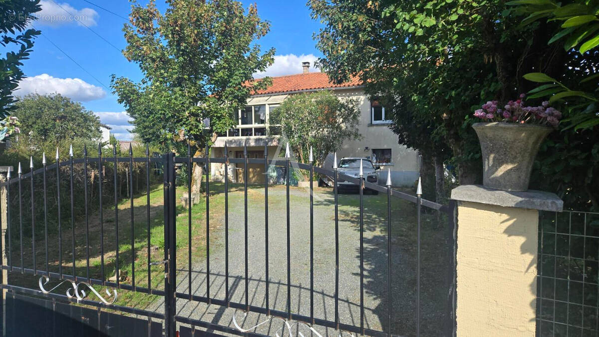 Maison à PISSOTTE