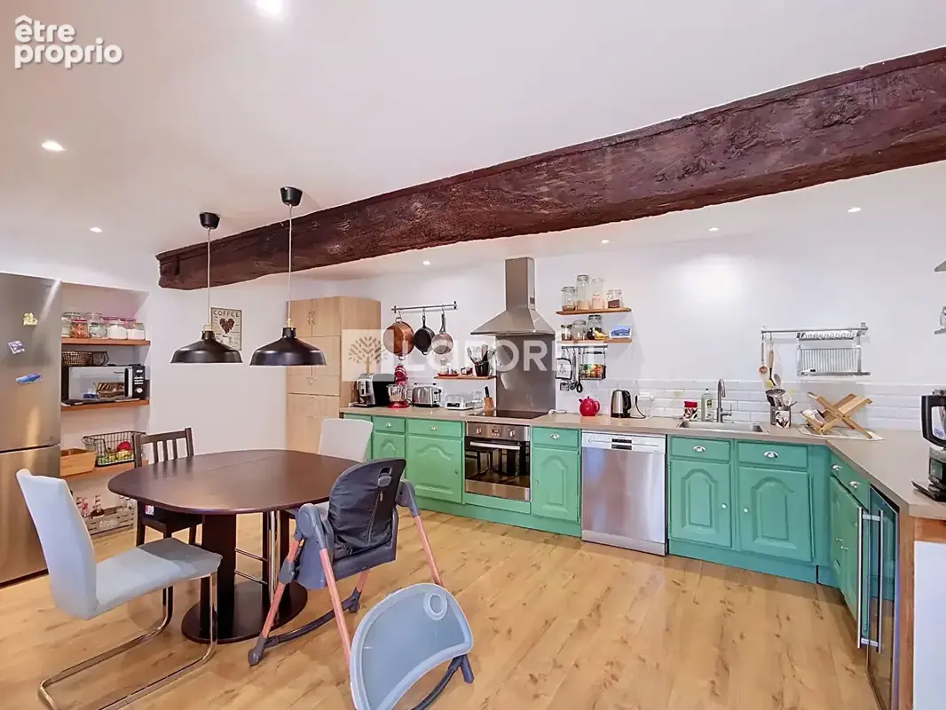 Photo Appartement à Sainte-Euphemie au prix de 379 000€