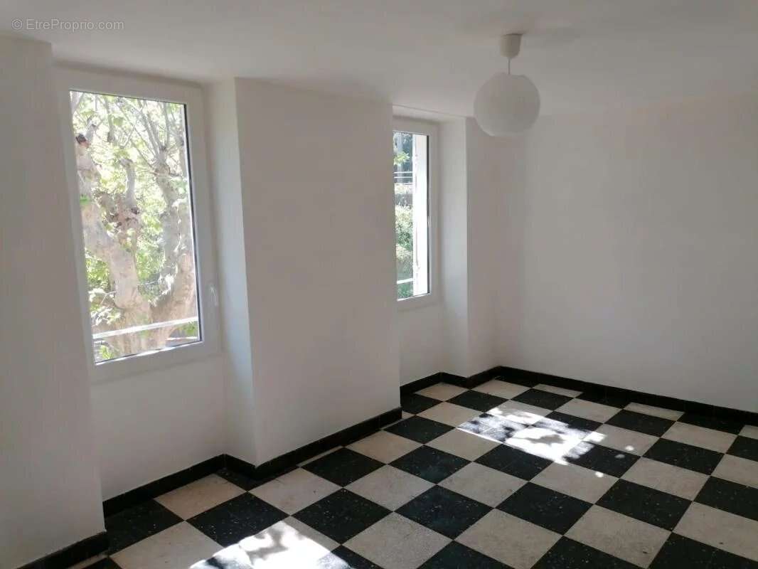 Maison à SERNHAC