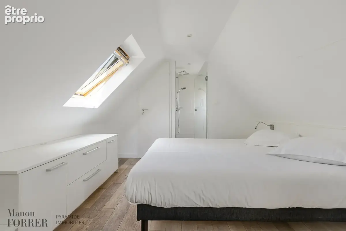 CO exclusivité  ! Superbe appartement de 133 m2 situé dans un immeuble en pierre de taille, Strasbourg - Carré - photo 8