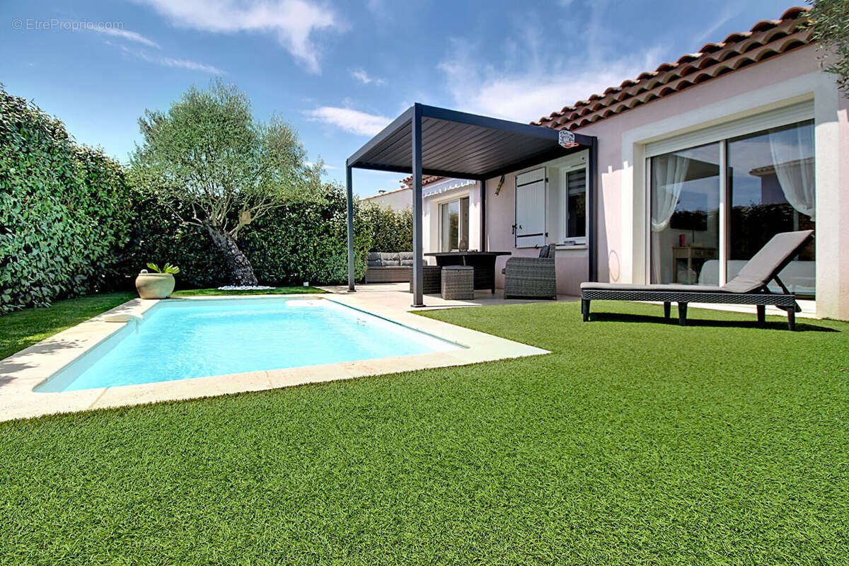 A VENDRE EN EXCLUSIVITE - Villa de 85m2 sur 411 m2 de terrain avec piscine et garage - photo 16