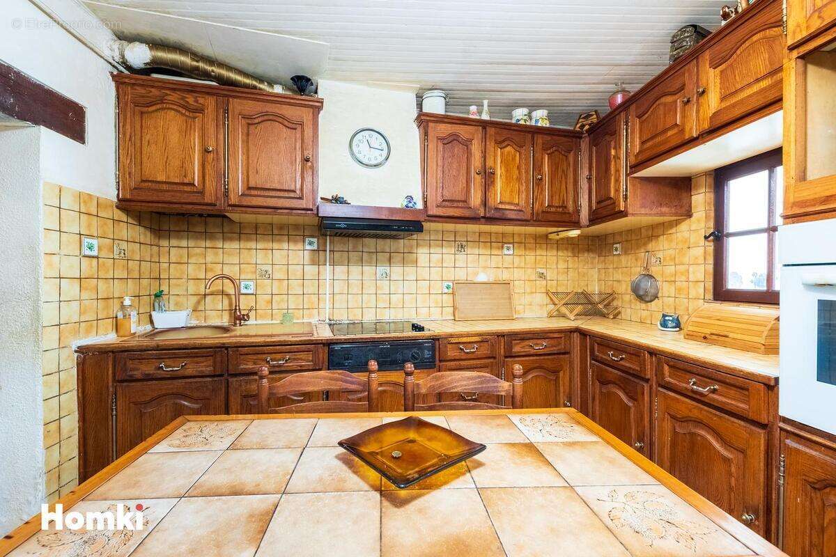 Appartement à MARSEILLE-15E