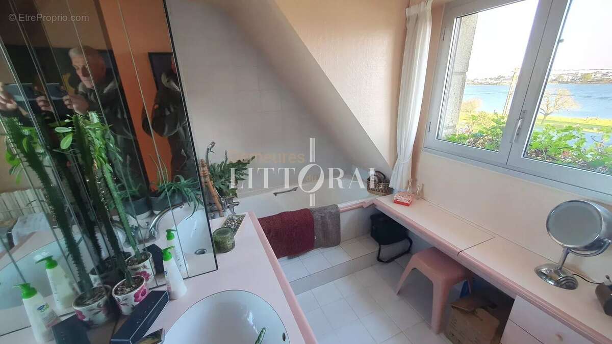 Maison à PORT-LOUIS