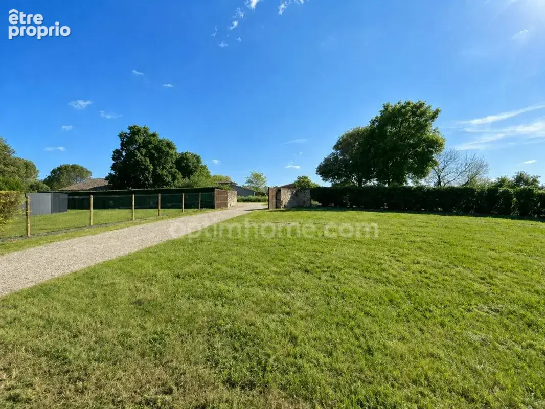 Maison de caractère 5 pièces avec jardin, piscine et garage à DOUZAINS (47330) - photo 17