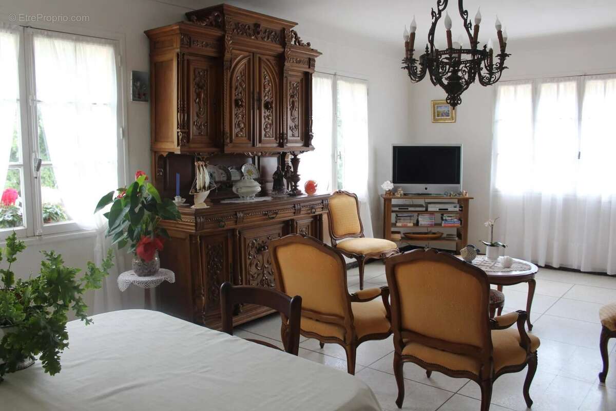 Maison à GRASSE