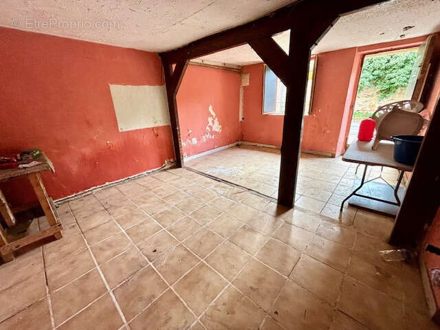 Appartement à SAINT-GERMAIN-LES-ARPAJON