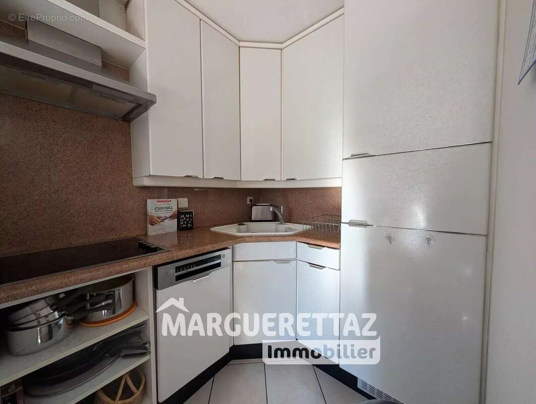 Appartement à REIGNIER