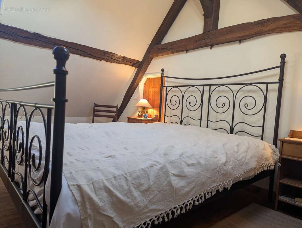Maison à LIGNAC