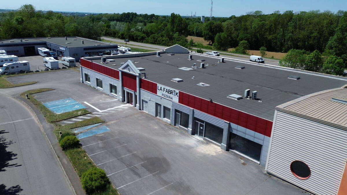 Commerce à CHOISEY