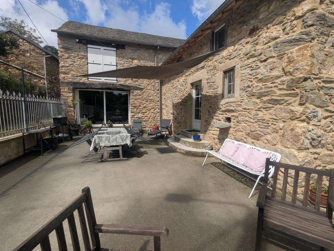 Maison 231 m² à Albi  - photo 3