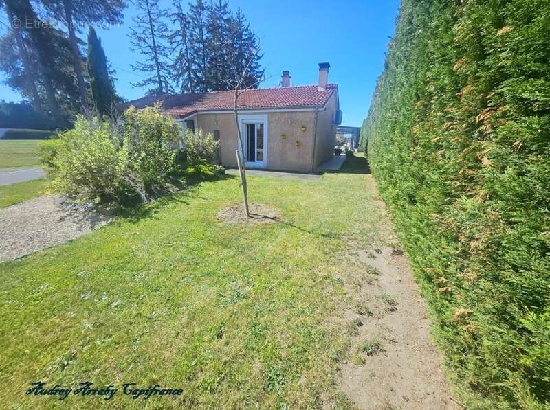 Maison à LEZOUX