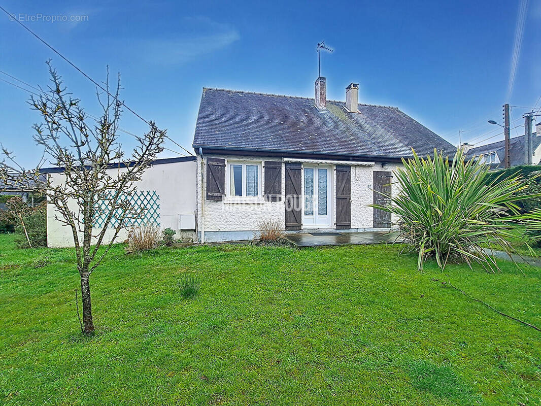 Maison à PLANCOET