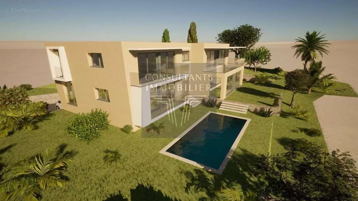 Terrain à VALLAURIS