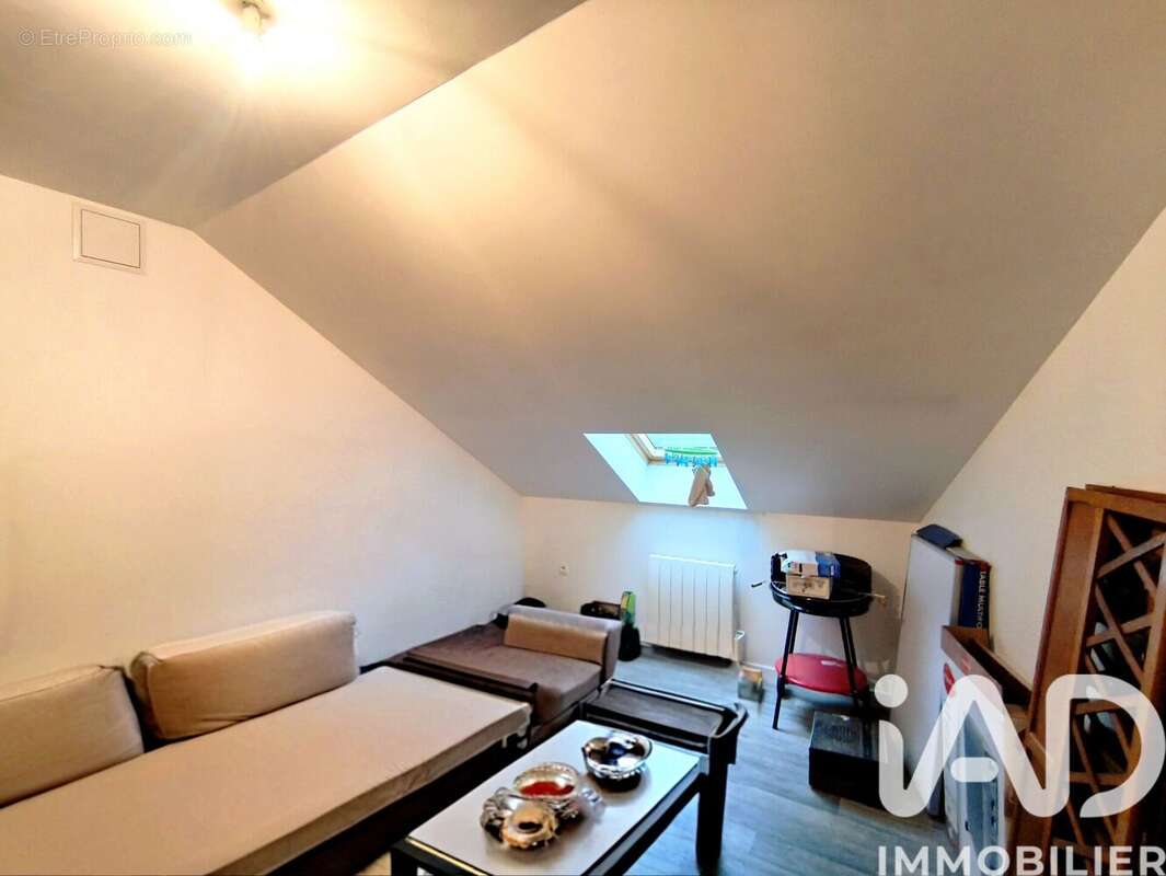 Photo 2 - Maison à HIRSON