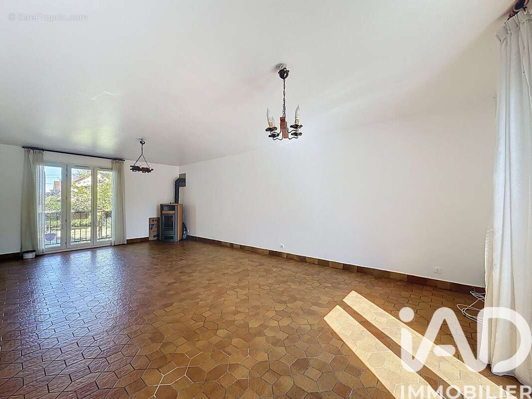 Photo 2 - Maison à CONFLANS-SAINTE-HONORINE