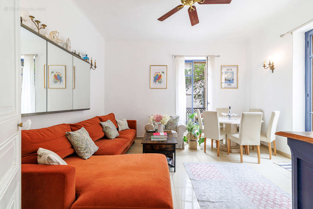 Appartement à VILLEFRANCHE-SUR-MER