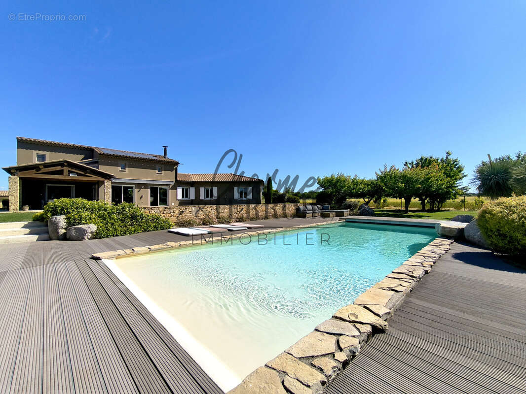 Maison à UZES