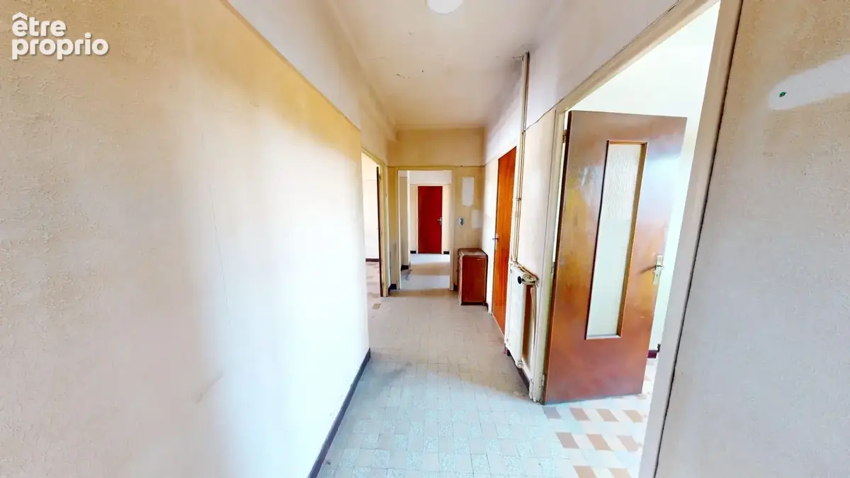 Appartement 78 m2 avec balcons et cave - photo 10