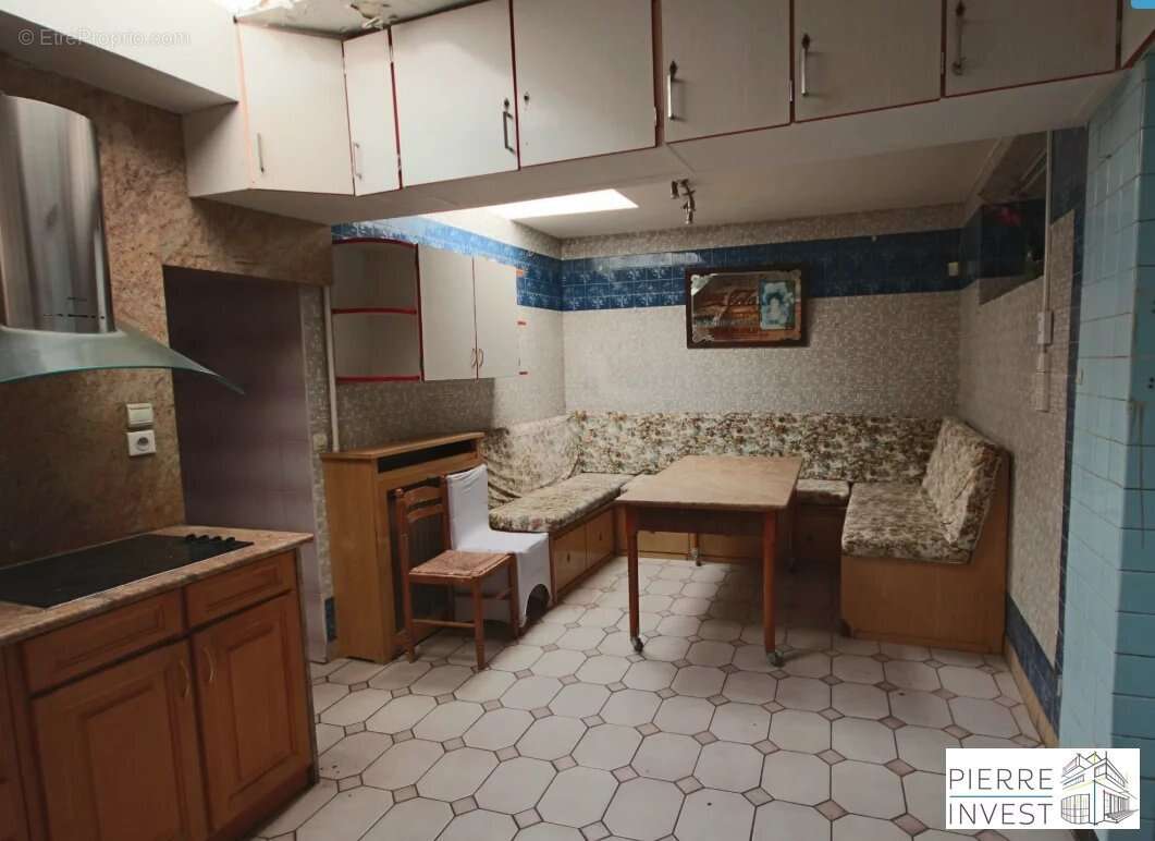 Maison à COURBEVOIE