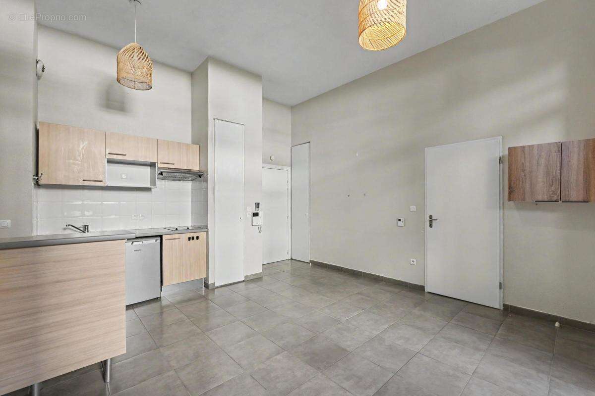 BALMA VIDAILHAN : Appartement T2 – 45 m² avec Terrasse et Parking Privatif - photo 5