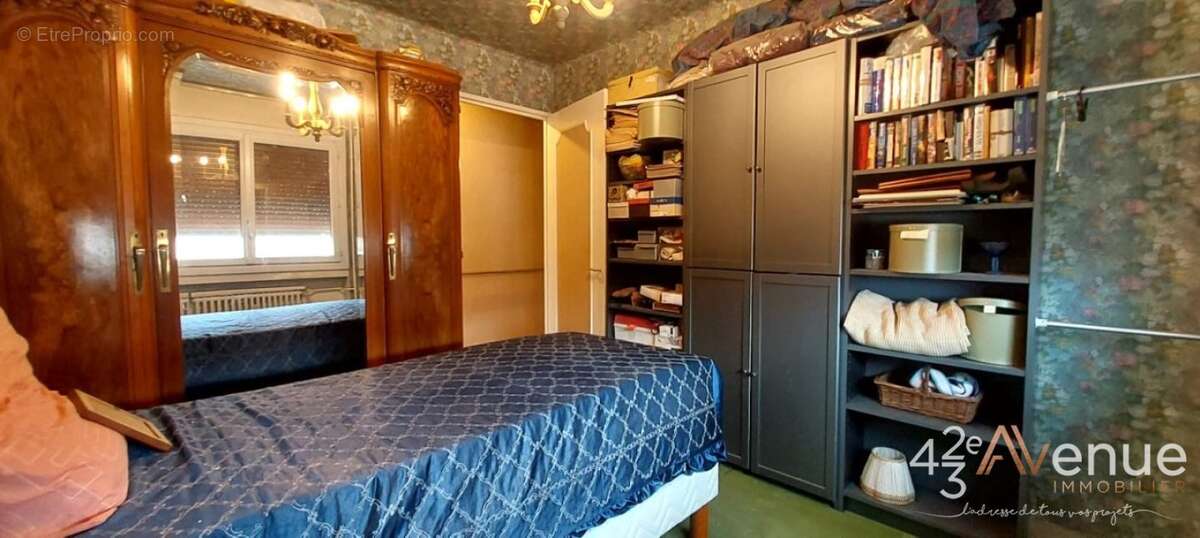 Appartement à SAINT-ETIENNE