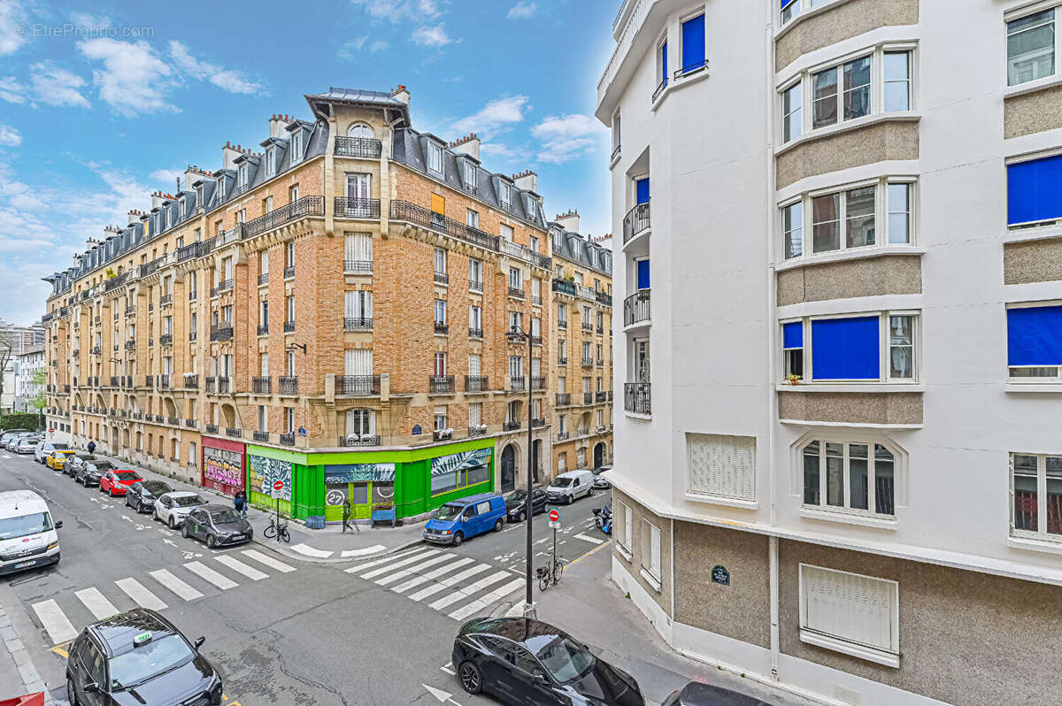 Appartement à PARIS-11E