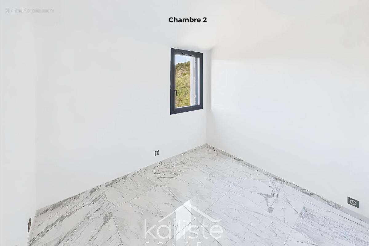 Appartement à CAURO