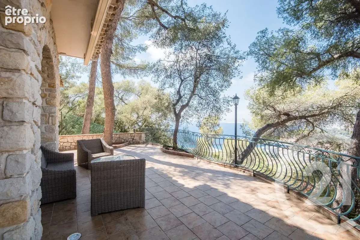 Maison 8 pièces 287 m² à vendre à Nice (06300) - photo 3