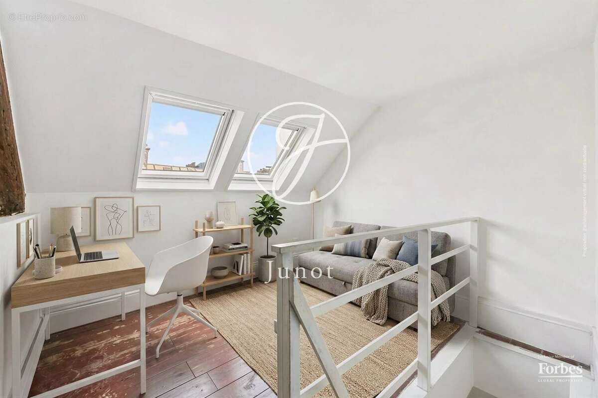 Appartement à PARIS-9E
