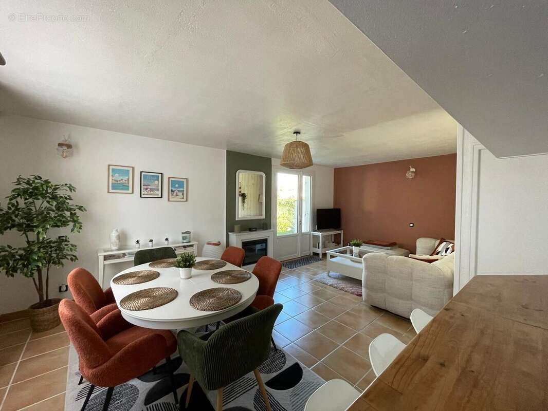 Maison à SAINT-SULPICE-DE-ROYAN