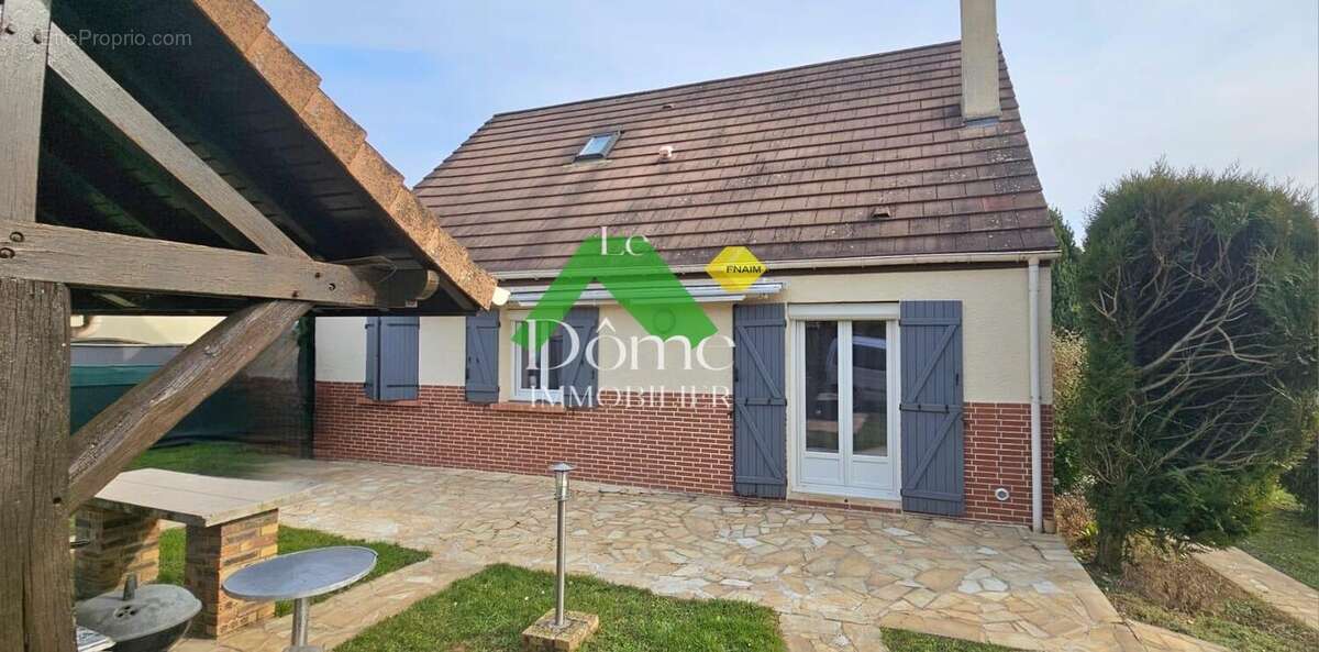 Maison à BORNEL