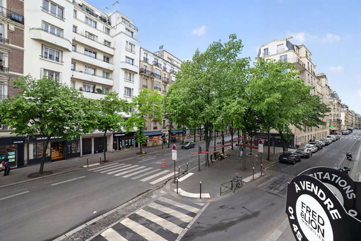 Appartement à PARIS-15E