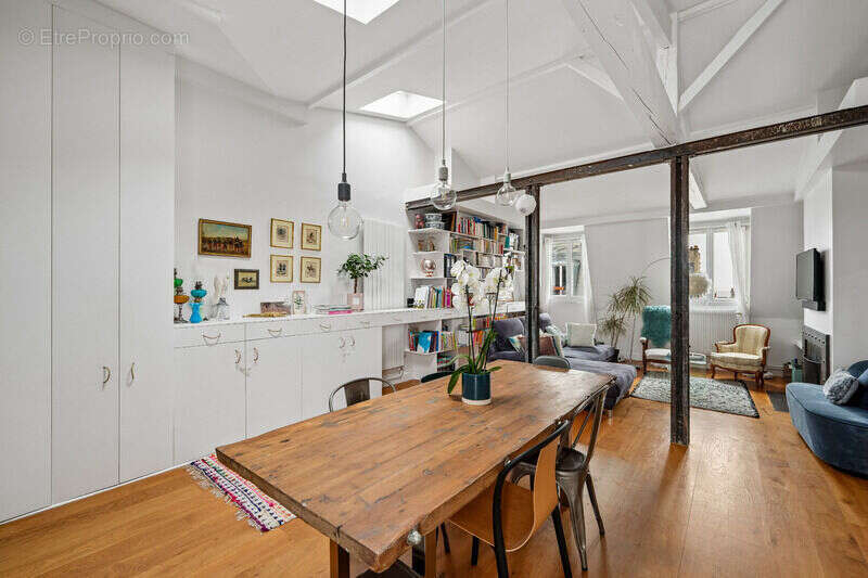 Photo 2 - Appartement à PARIS-17E