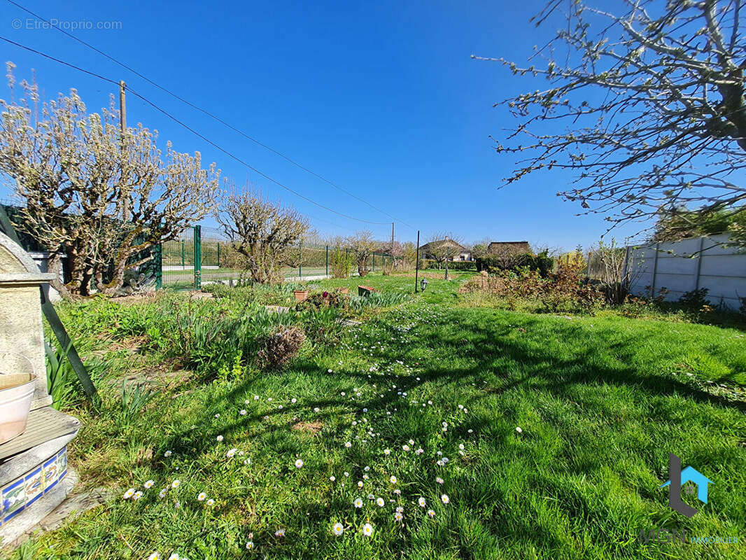 A vendre longere 97 m² - photo 6