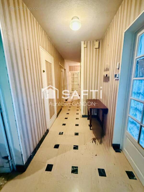 Photo 6 - Maison à JOIGNY