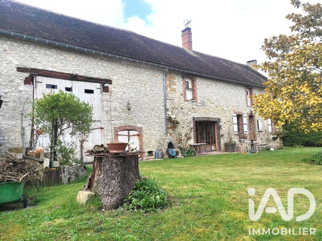 Maison 93 m² à Thenisy  - photo 2