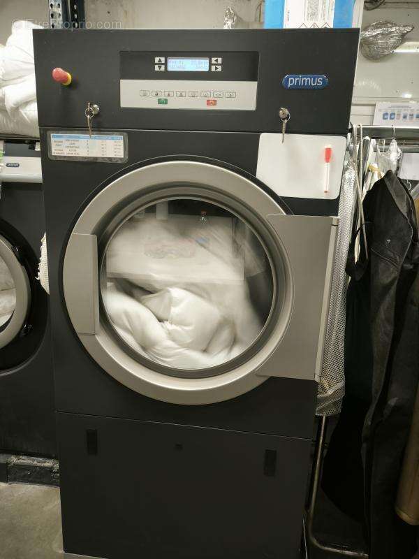 Commerce à VILLIERS-SUR-MARNE