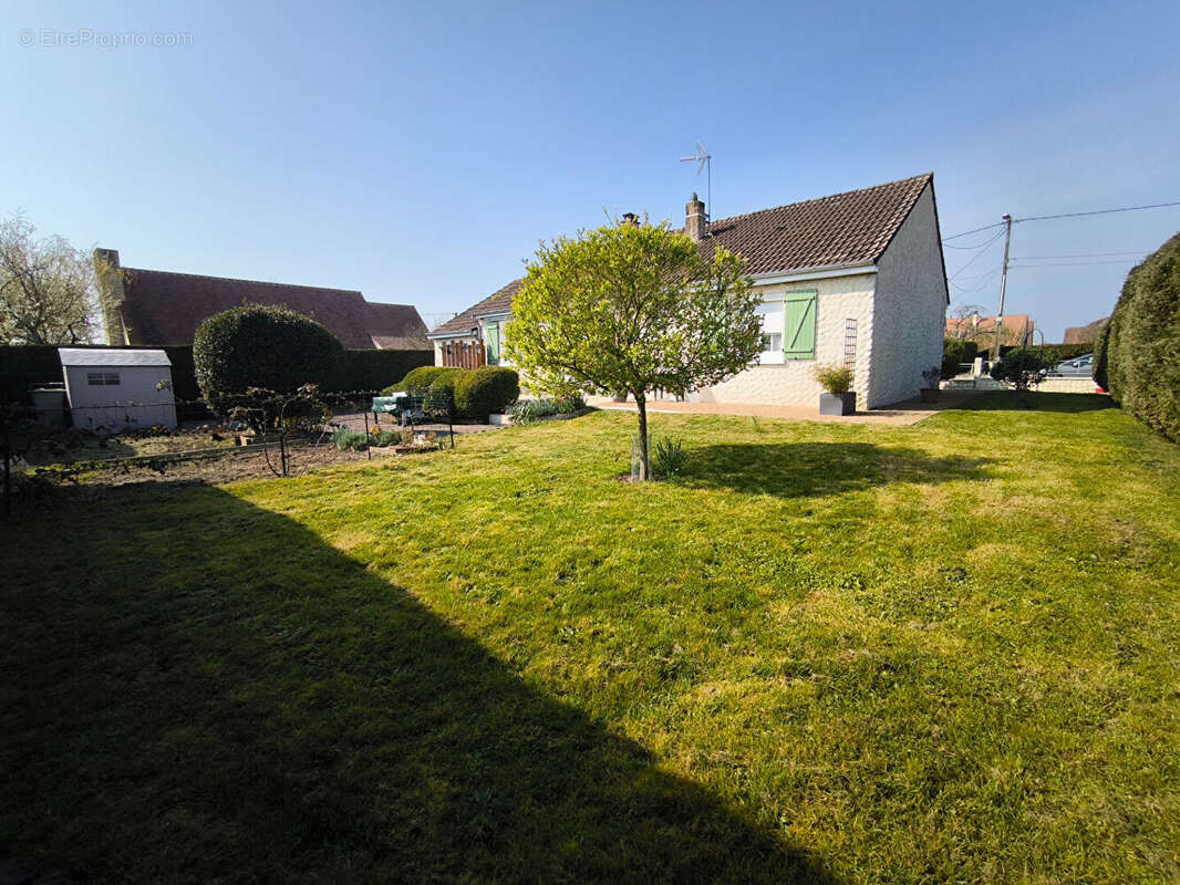 Maison à LAIGNE-EN-BELIN