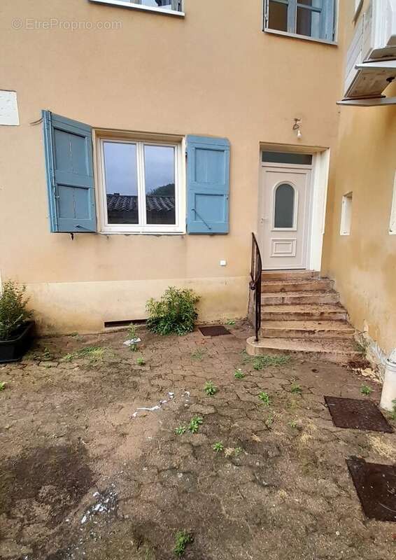 Appartement à THOISSEY