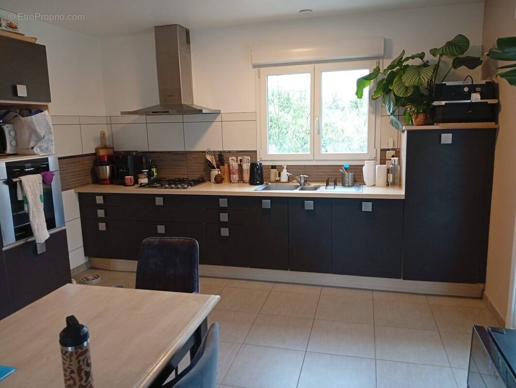 Appartement à VOUJEAUCOURT