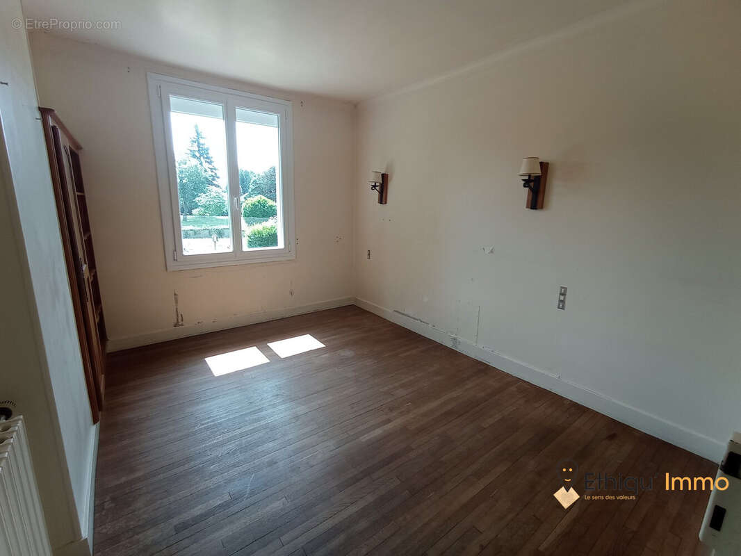 Maison 102 m² à Bar-Sur-Aube  - photo 8