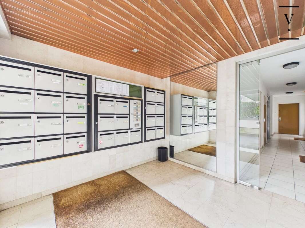 Appartement à PARIS-20E